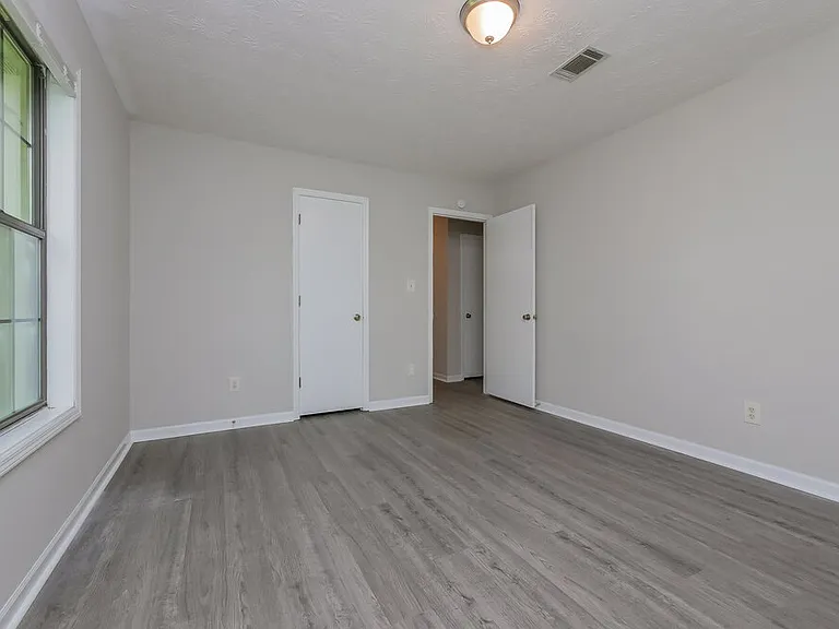 202 Northbridge Dr — Photo 19
