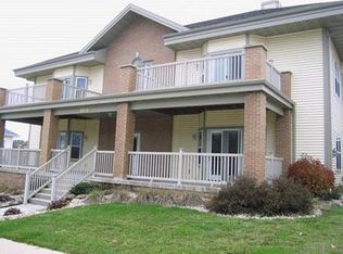 8318 Mansion Hill Ave, Madison, WI 53719