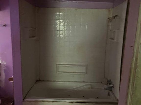 4th image of 210 McBeth St