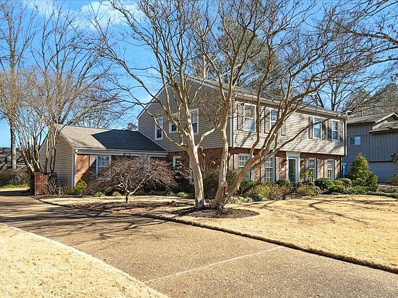 3rd image of 1162 Longreen Dr