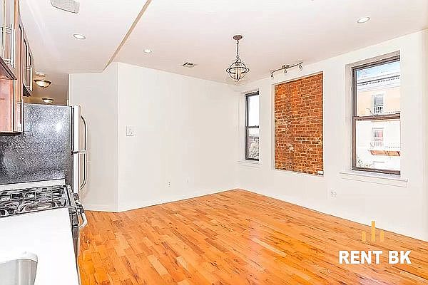 1st image of 587 Franklin Ave #3O