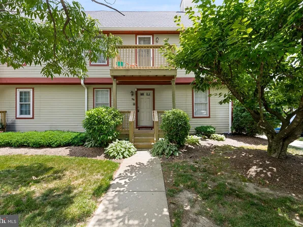 772 Westfield Dr, Riverton, NJ 08077