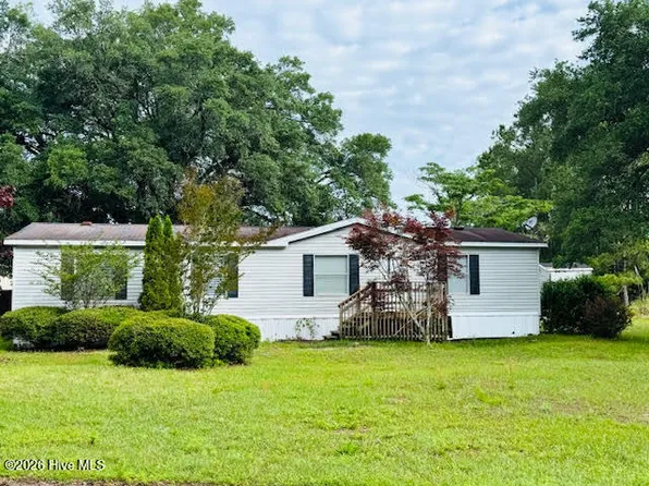 3670 Old Maco Rd NE, Leland, NC 28451