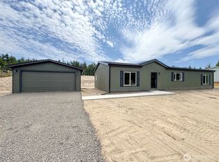 Country Bear Acres, Sequim, WA 98382