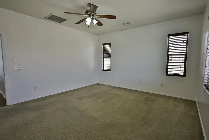 54 W Camino Cuesta Abajo — Photo 29