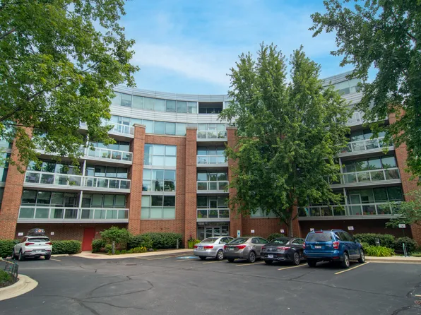 1228 Emerson St Unit 202, Evanston, IL 60201