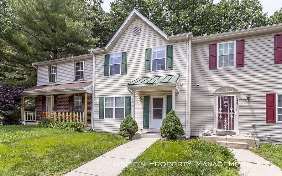 1st image of 12810 Carousel Ct #1