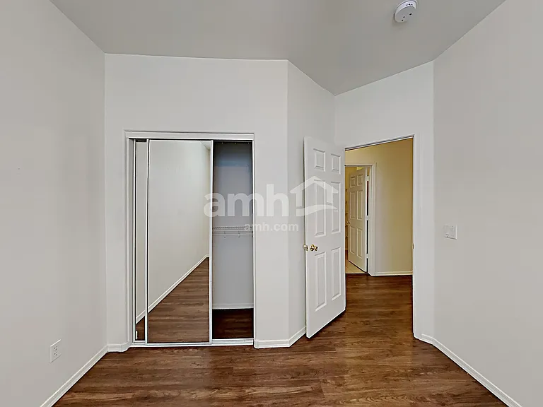1231 S Amador — Photo 13