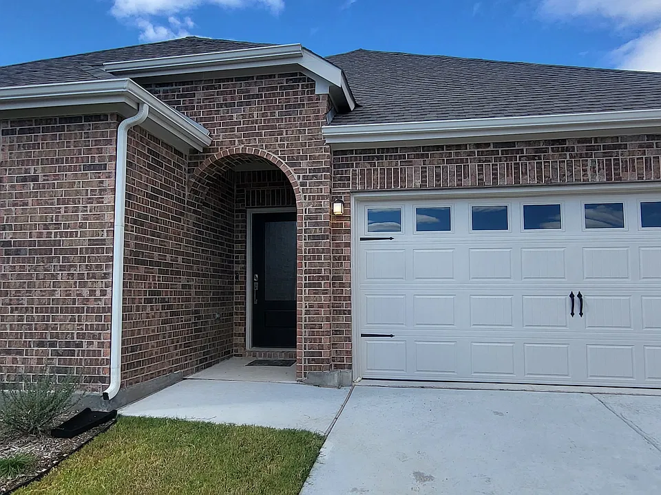 409 Caper Meadow Dr