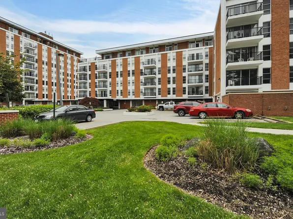 3601 Clarks Ln Unit 532, Baltimore, MD 21215