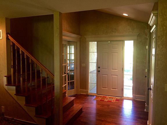 3rd image of 9203 NE 127th St