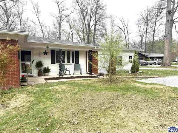 5032 W Cassaday Dr W, West Terre Haute, IN 47885