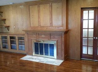 15728 Gault St, Van Nuys, CA 91406