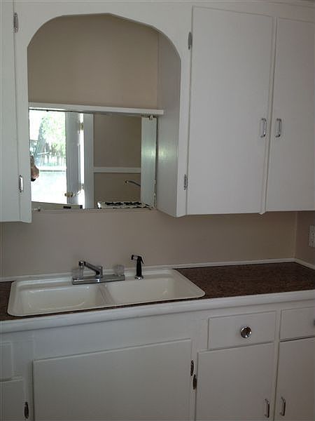 2nd image of 1130 Joosten St SW APT 1