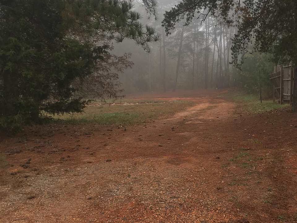 2nd image of 308 Lonesome Pine Ln