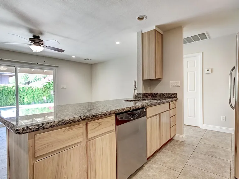 1737 E Pebble Beach Dr — Photo 38