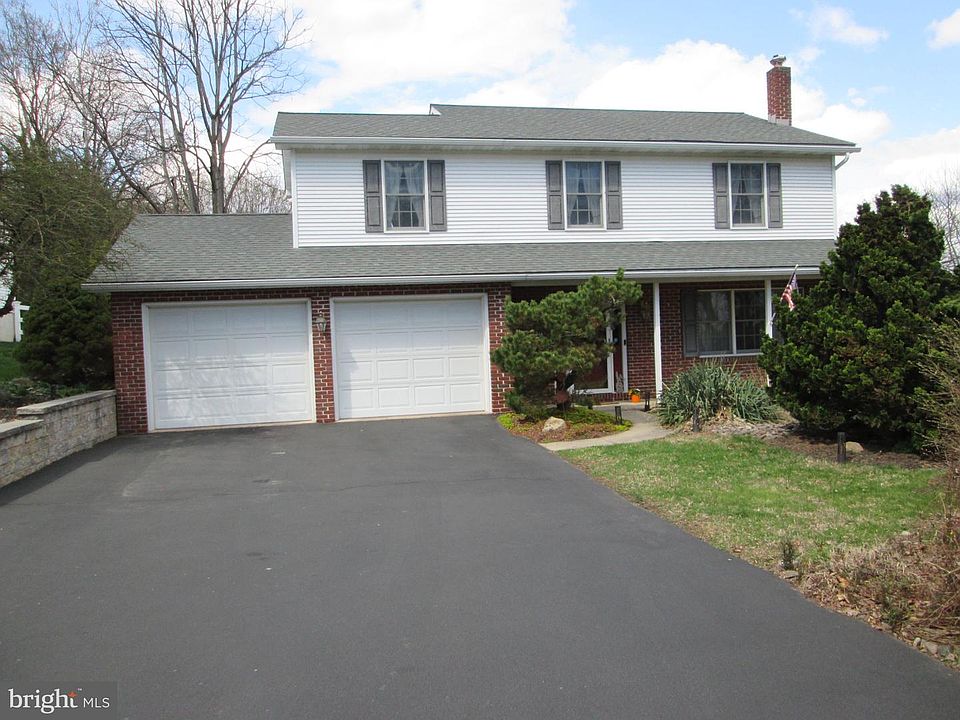 1st image of 113 Nickel Dr