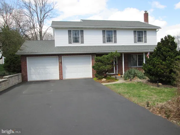 113 Nickel Dr, Bechtelsville, PA 19505