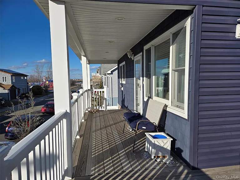 70 Harmon St — Photo 23