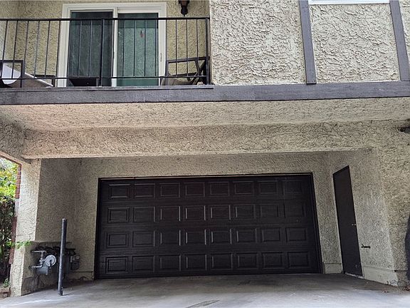 2nd image of 659 Alexander St Unit 5