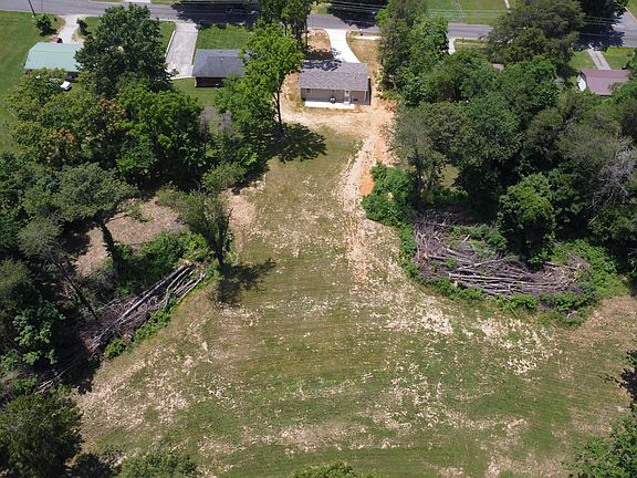 2nd image of 538 Callaway Dr