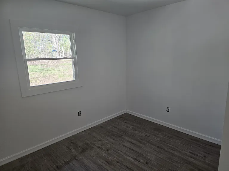 103 & 105 Maple Dr #6 — Photo 7