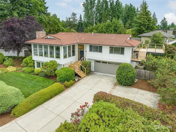 8355 SE 68th Street, Mercer Island, WA 98040