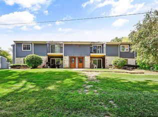 405 Whispering Pines Way, Fitchburg, WI 53713