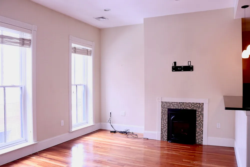 2 bed, 750 sqft, $3,650 — Photo 4