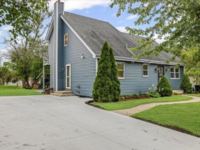 3905 Cornell Ave, Park City, IL, 60085