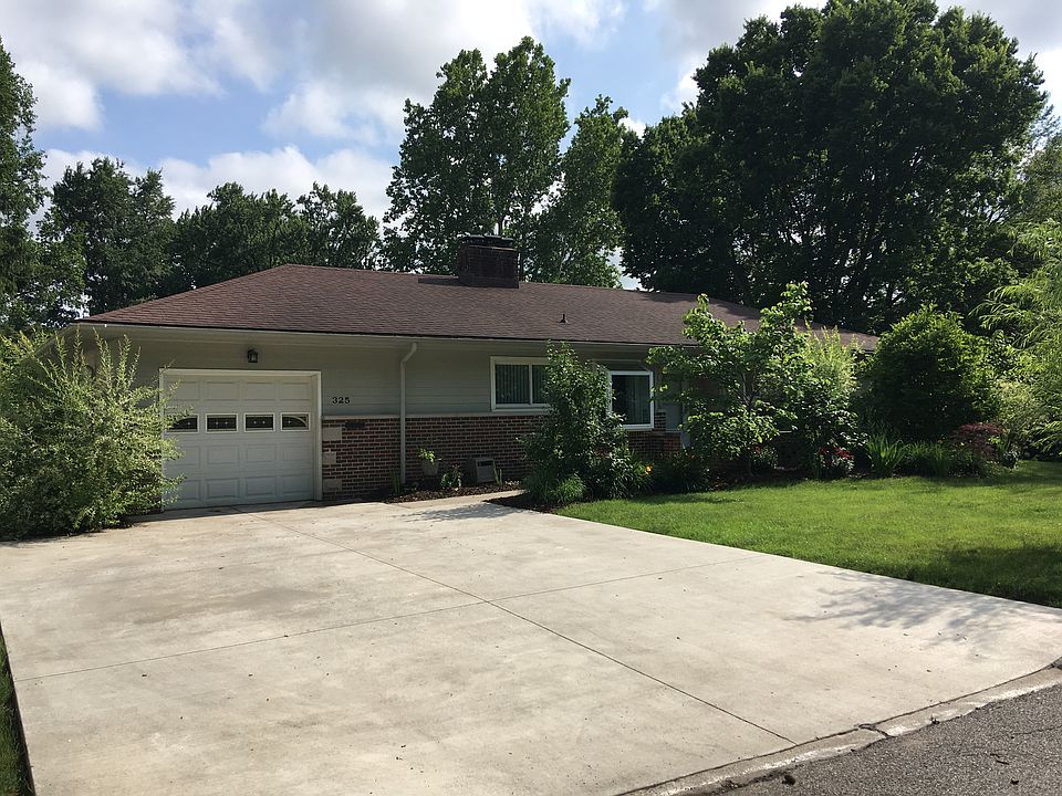 1st image of 325 Jefferson Dr