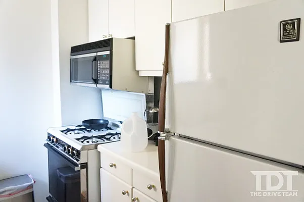 Rented by J Misrahi Realty Corp | media 35