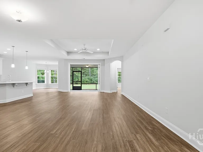 40 Washington Way — Photo 9