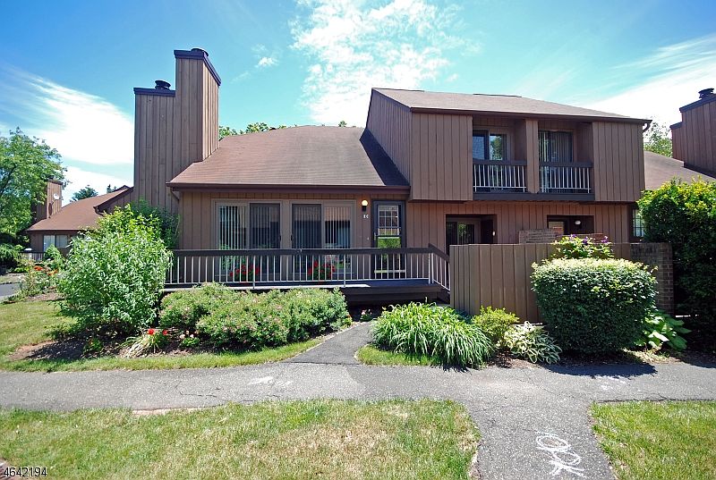 1st image of 131 Bluebird Dr, 2C