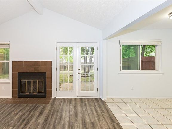 5th image of 1313 Alma Dr