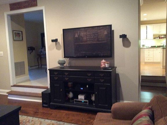 2nd image of 28 Rolling Knolls Dr