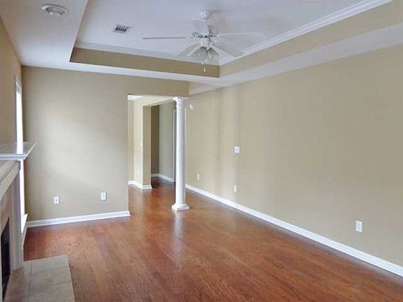2nd image of 8609 Hallwood Dr