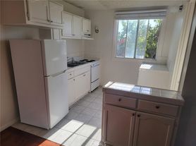 617 Illinois Ct, El Segundo, CA