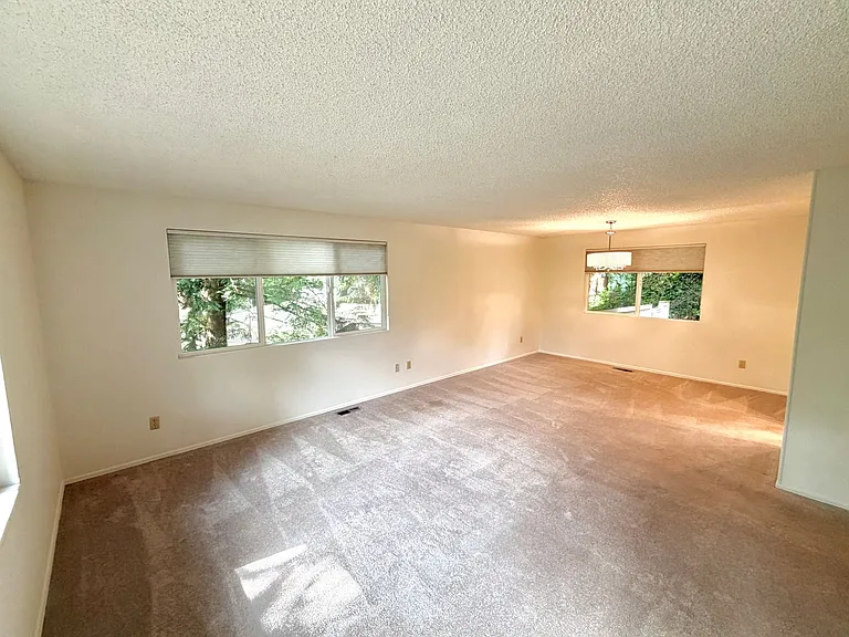 17843 6th Ave NW — Photo 7
