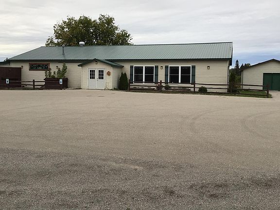 3rd image of 12678 Veterans Dr