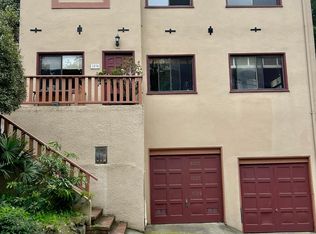 1037 Elbert St, Oakland, CA 94602