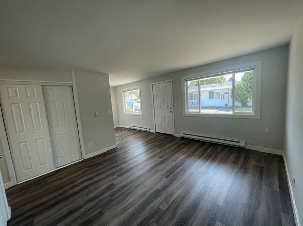 515 16th Ave W APT 2