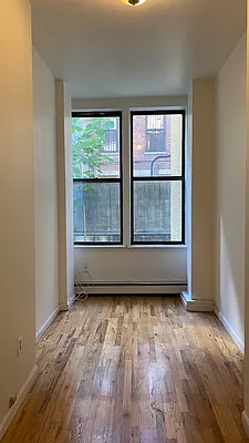 Rented by Douglas Elliman | media 18