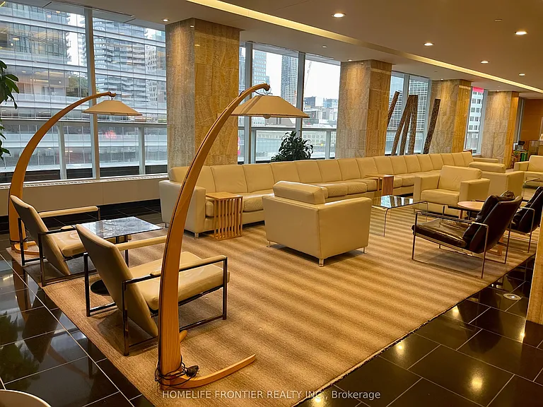 55 Bremner Blvd #2309 — Photo 24