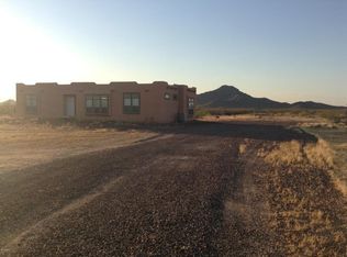 46109 W J-1 Ranch Rd, Wickenburg, AZ 85390