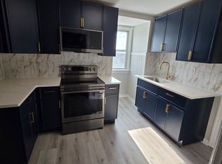 465 Montclair Ave FLOOR 3, Bethlehem, PA 18015