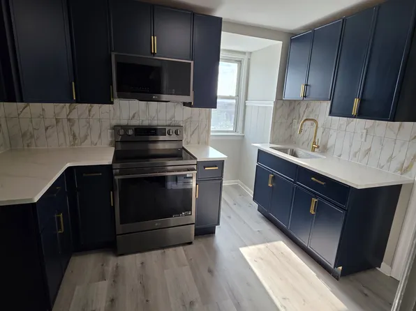 465 Montclair Ave Floor 3, Bethlehem, PA 18015