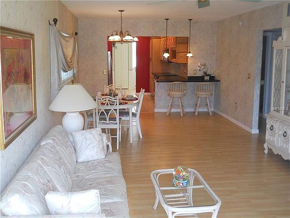 2nd image of 5729 13th Ave N APT 201D