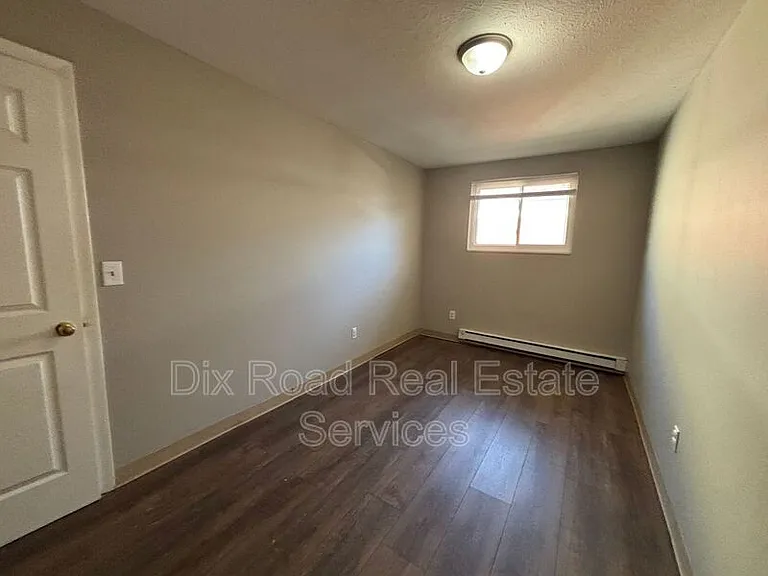 735 Trumbull St #6 — Photo 13
