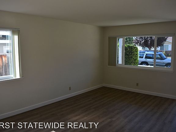 3rd image of 4125 Olga Dr